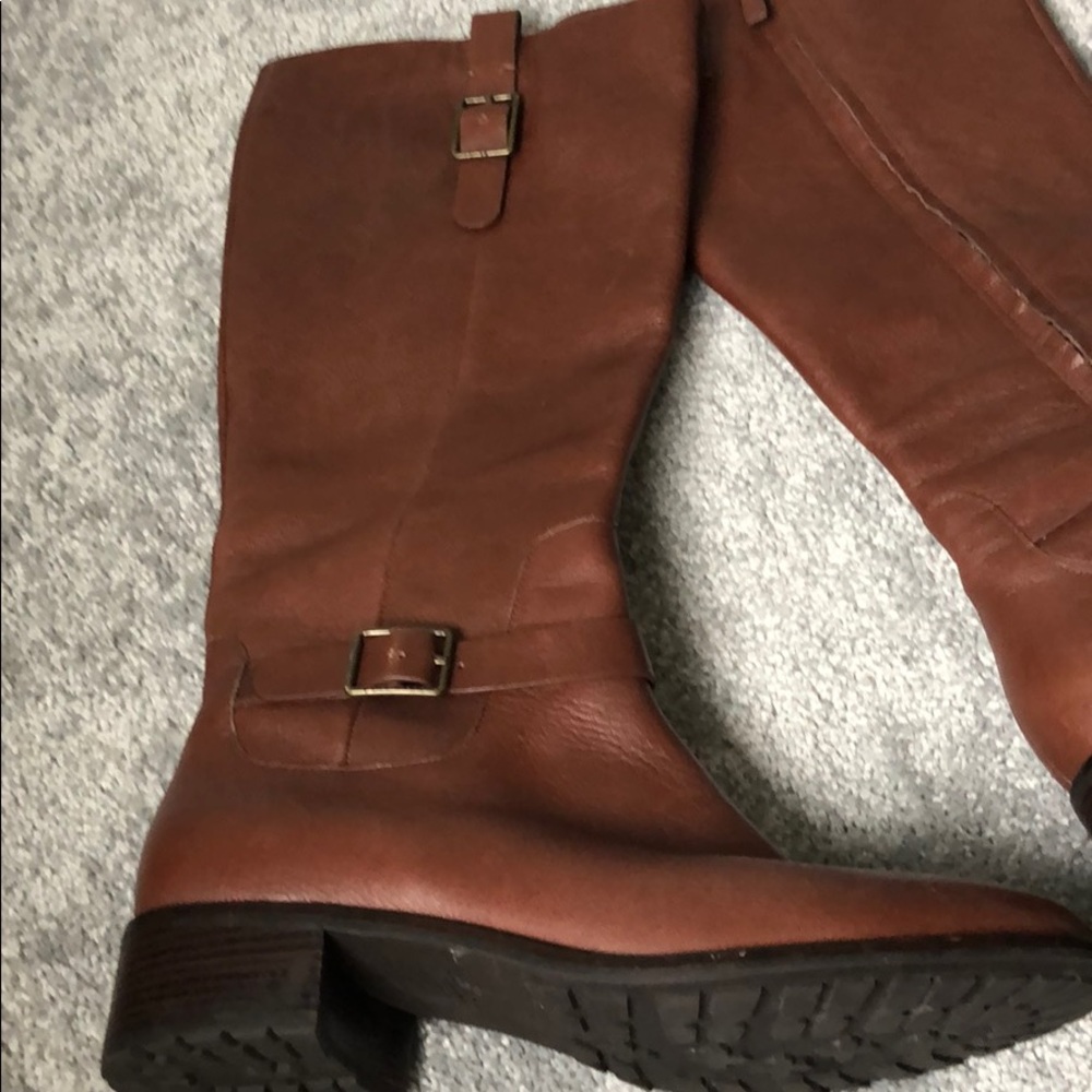 Like New Cole Haan Leather Boots